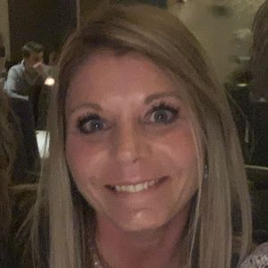 Meet your Posher, Lindsey